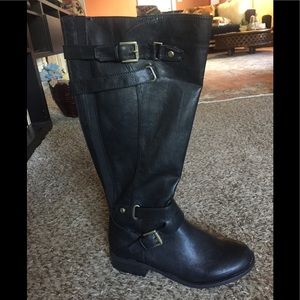 Guess boots black wide calf NWT